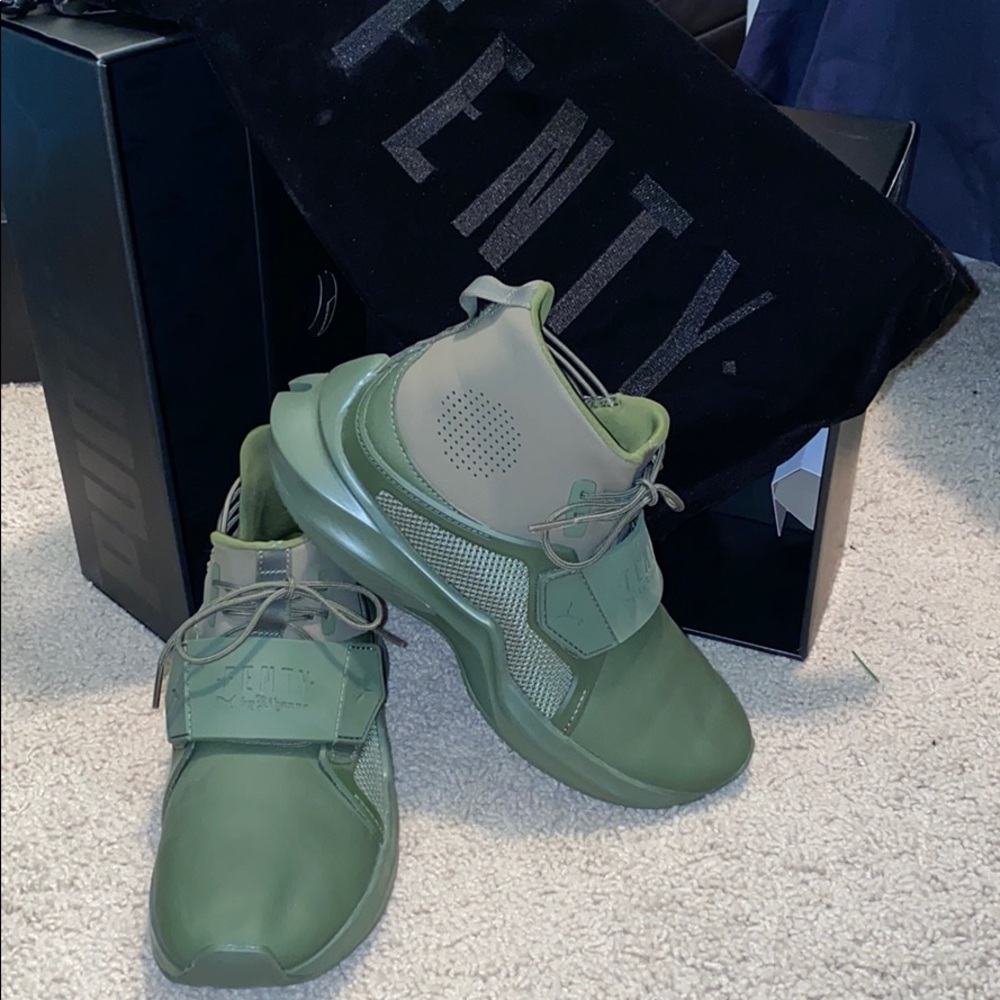 FENTY x PUMA The Trainer Hi